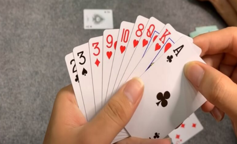 Bắt đầu chơi – Đánh bài cơ bản